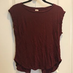 💜3/$25 Wilfred Free Aritzia Short Sleeve Top